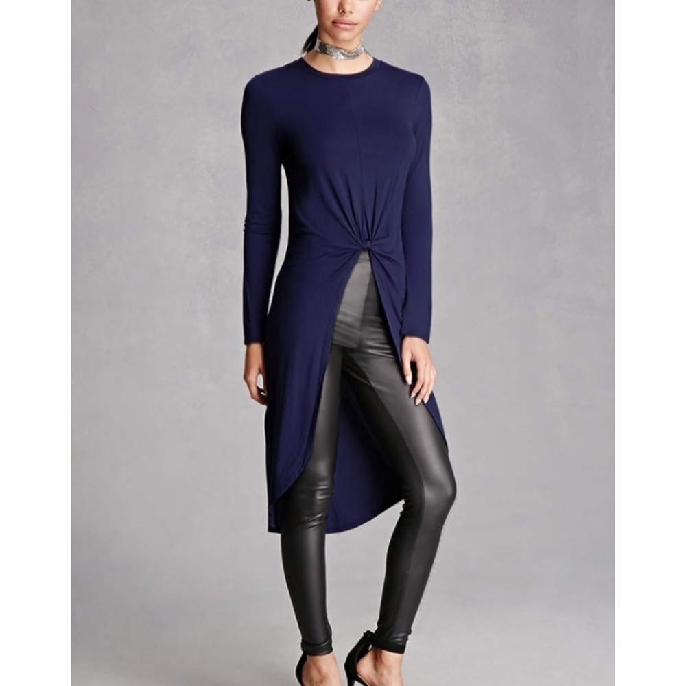 Forever 21 Style Biz Open Slit Knot Front Longline Long Sleeve Tunic Top Medium.